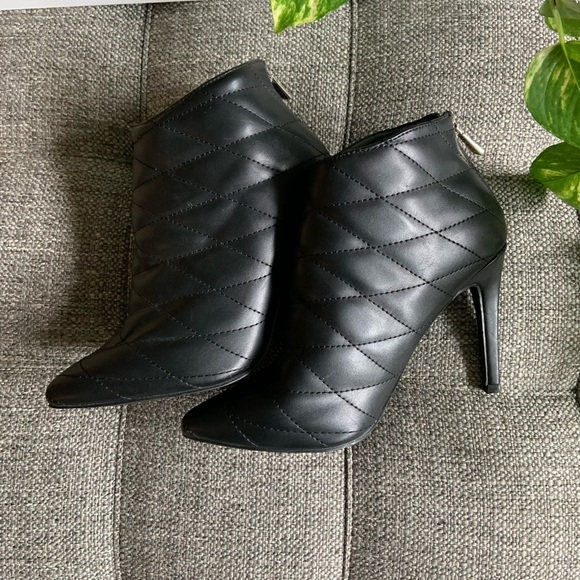 Cape Robbin Shoes - Cape Robbins Quilted Booties
